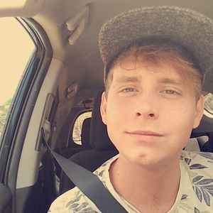 Meet your Posher, Christopher